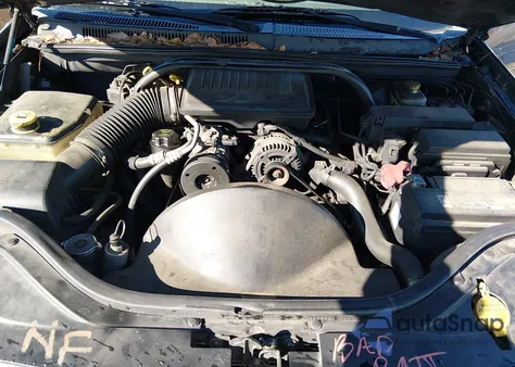 2005 Jeep Grand Cherokee Laredo from USA, damaged, VIN 1J4GR48K25C620575